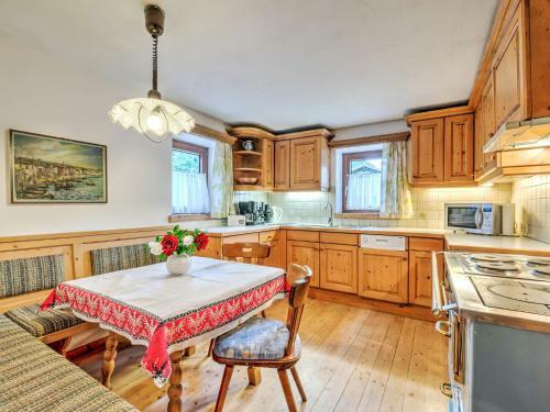Holiday Home Schmiddle Matrei In Osttirol