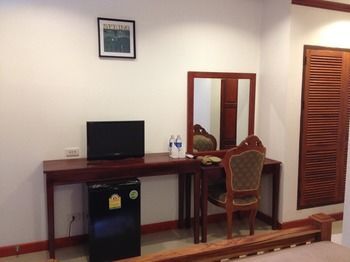 Chalouvanh Hotel