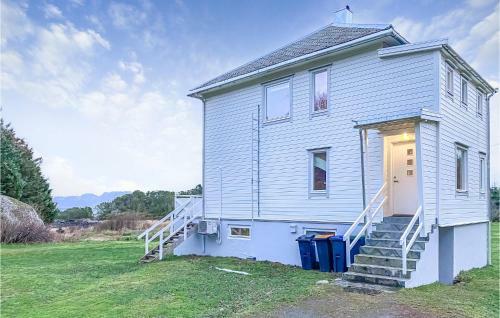 Beautiful Home In Har�y With Wifi And 4 Bedrooms