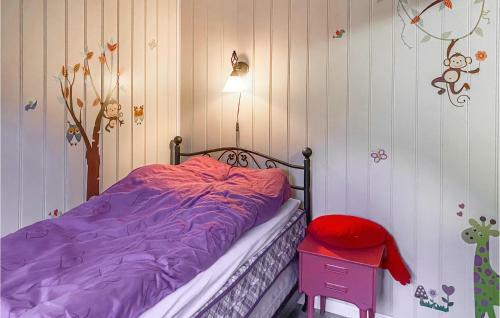 Beautiful Home In Har�y With Wifi And 4 Bedrooms