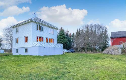 Beautiful Home In Har�y With Wifi And 4 Bedrooms