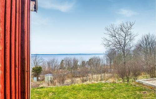 Amazing Home In �desh�g With 2 Bedrooms