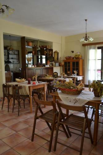 Hostal Xenonas Aloni