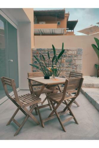 Hotel Dimani Suites