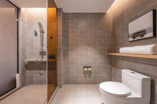 Atour Hotel Lingang New Town