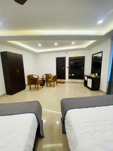 Hotel Cool Breeze Holiday Homes