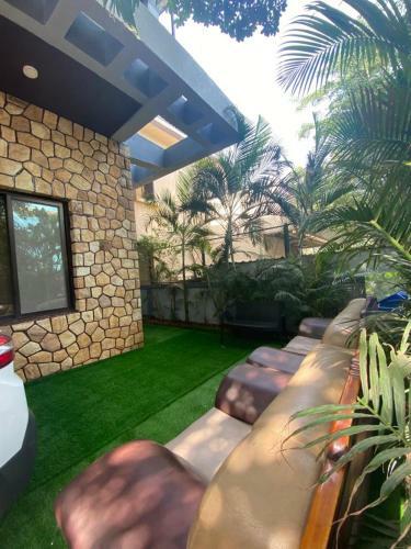Mount Bliss Villa