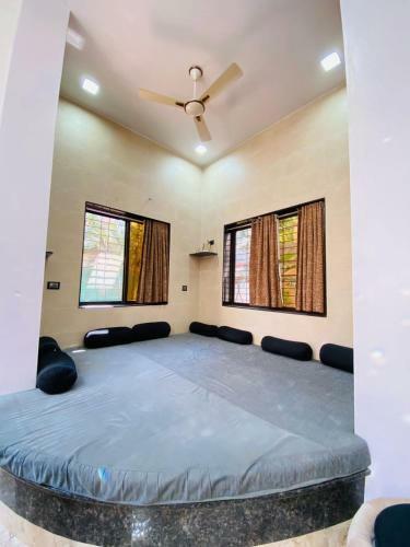 Ad Villas