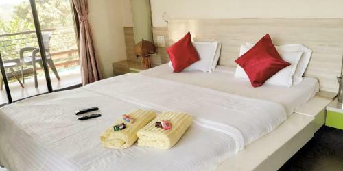 4bhk Dream Villa With Private Pool