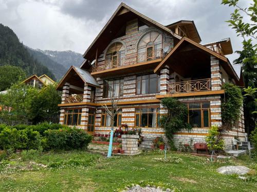 The Himalayan Chalet