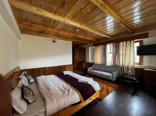 The Himalayan Chalet
