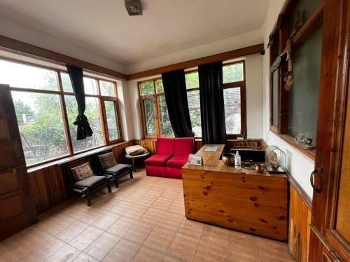 The Himalayan Chalet