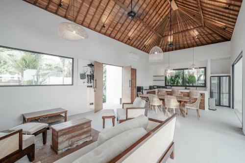 Kayu Kembar Deluxe Villa