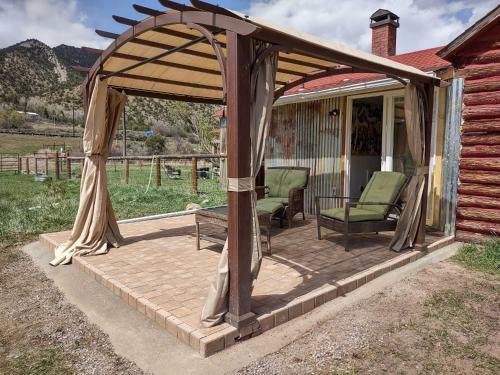 Colorado River Camp & Club