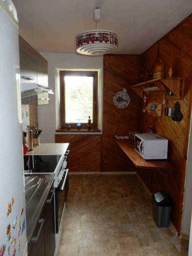 Chata V Moravsk�m Krasu