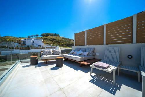 Beachfront Luxury Estate -casa Calma Villas