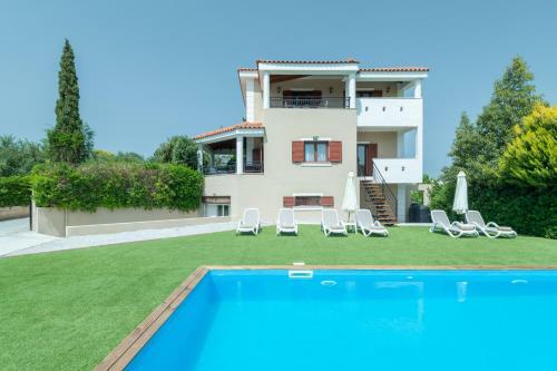 Evelmar Villa