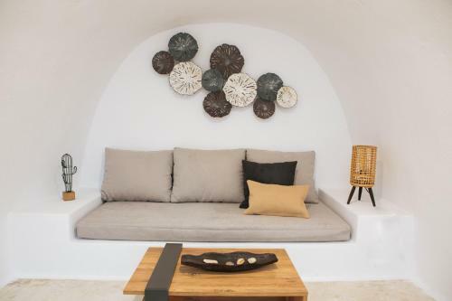 The Cave Complex By A Terre Cave Villas