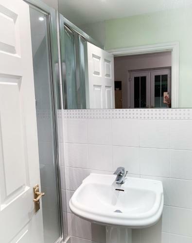 Apartamento Gorgeous 5 Bedroom House.