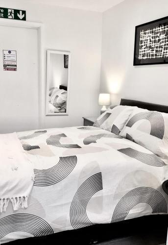 Hostal Luxurious Room With En-suite 3