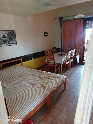 Apartamento Duga Uvala