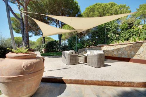 Villa Emilia Con Infinity Pool