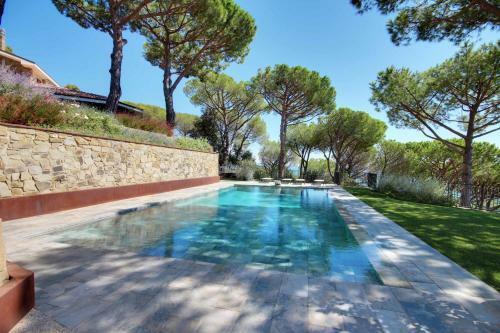 Villa Emilia Con Infinity Pool