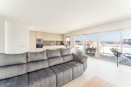 T2 Elia Apartment