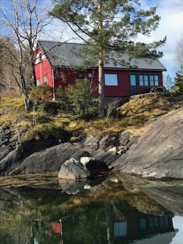 Teigen Leirstad, Feriehus Og Hytter