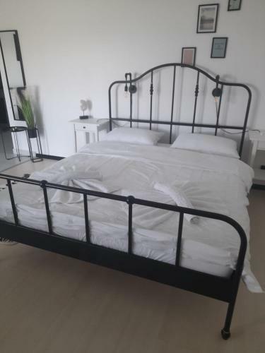 Apartamente La Epava