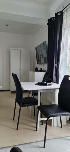 Apartamente La Epava