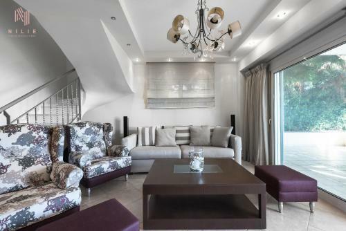 Apartamento Breathtaking Villa, Nilie Hospitality Mgmt