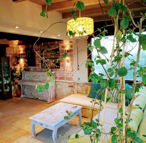Villa Andromeda Stone House