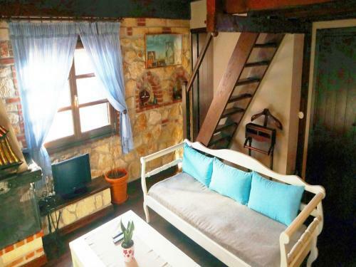 Villa Andromeda Stone House