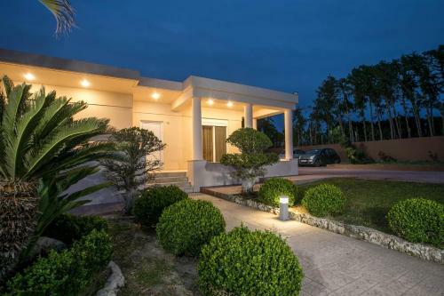 Nima Villa