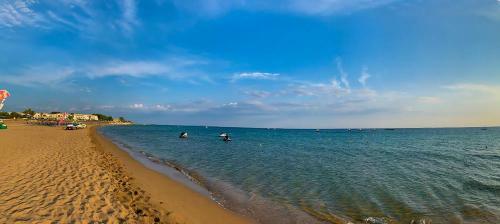 Apartamento Aris Seaside Issos Beach