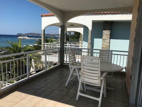Thassos Lovely Maisonette By The Sea