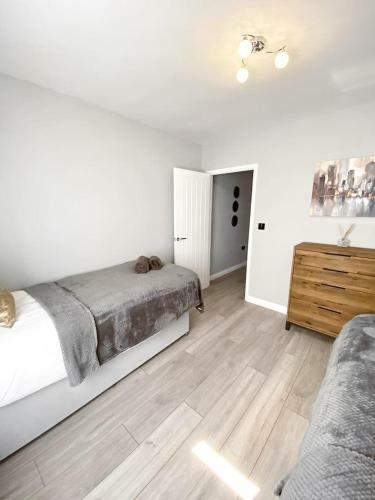 Wonderful 2 Bedroom Semi-detached House