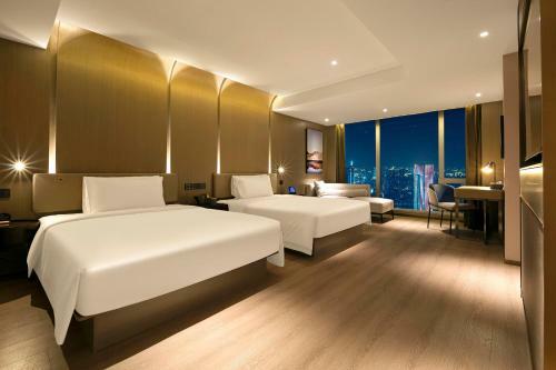 Atour Hotel Wuhan Hankou Financial Center
