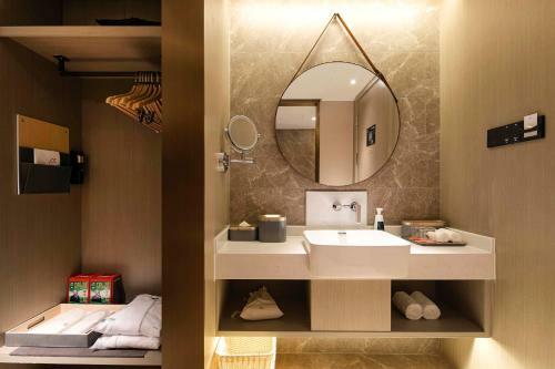 Atour Hotel Wuhan Hankou Financial Center