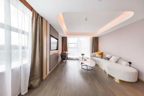 Atour Hotel Wuhan International Expo Center
