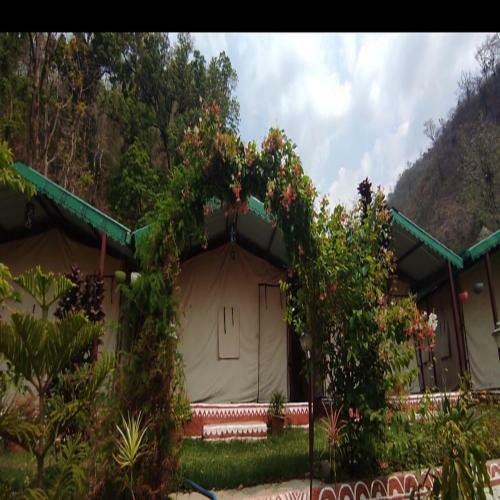 Camp Hi Wall By Indus