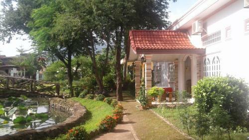 Hostal Xuan Mai Guesthouse