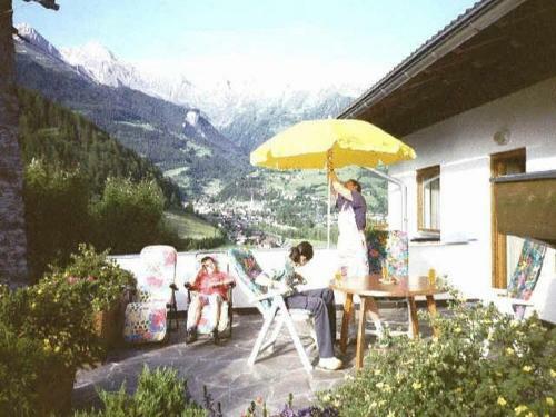 Hostal Ferienwohnungen P�tscher