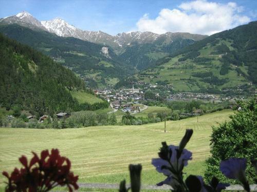 Hostal Ferienwohnungen P�tscher