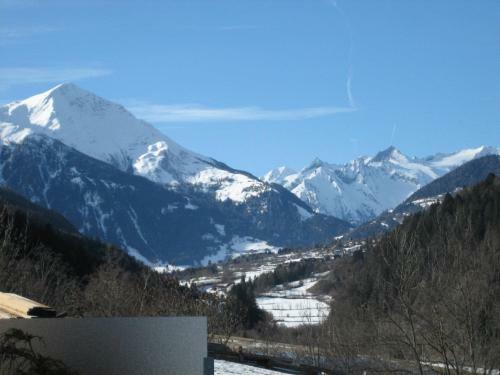 Hostal Ferienwohnungen P�tscher
