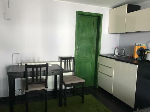 Hull�m Apartman