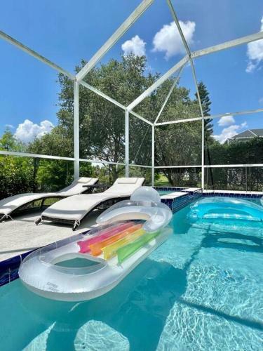 Pool & Waterfront House W/ Wi-fi + Hot Tub