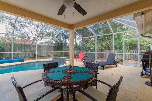 Sunny Days Bradenton Pool Home Minutes From Local Beaches Home