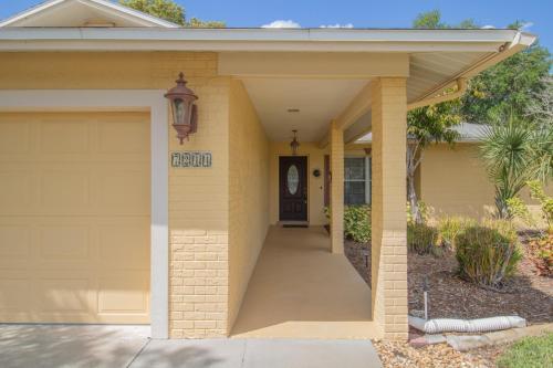 Sunny Days Bradenton Pool Home Minutes From Local Beaches Home